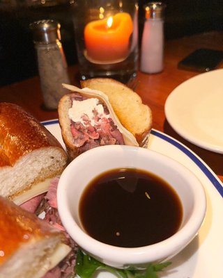 The Honor Bar by null