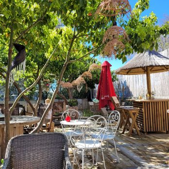 Villattes - Restaurants Near Me - Lattes, 34