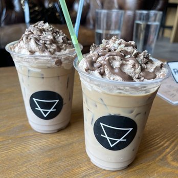 Element Cafe - two cups of iced coffee on a table - Cafes Near Me - Calgary, Alberta
