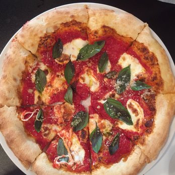 Mangia e Bevi - Margherita Pizza - Italian Near Me - Oceanside, California