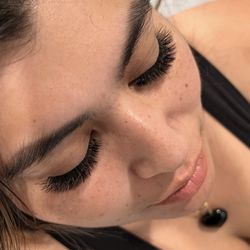 Camille LaShea - M curl cat eye