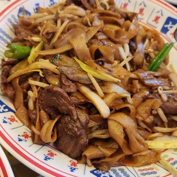 HK Macau Bistro II - Beef chow fun - Chinese Near Me - Rowland Heights, California HK Macau Bistro II - Beef chow fun - Chinese Near Me - Rowland Heights, California