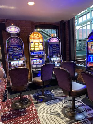 Hollywood Casino Greektown by null