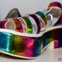 WOW Retro Mens & Ladies - Gorgeous rainbow shoe