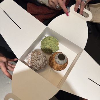 Bibble & Sip - earl grey, matcha, and black sesame cream puff - Coffee & Tea Near Me - New York, New York Bibble & Sip - earl grey, matcha, and black sesame cream puff - Coffee & Tea Near Me - New York, New York