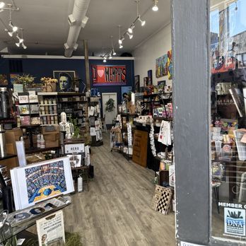 Feelin' Memphis - Entrance - Gift Shops Near Me - Memphis, Tennessee