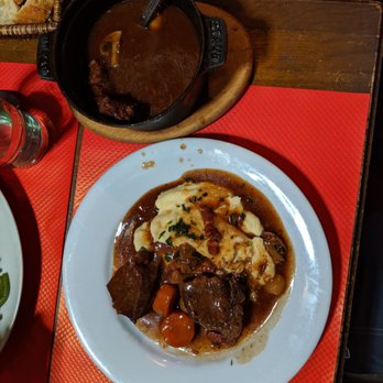 La Cave Gourmande - Beef Bourguignon!! - Bistros Near Me - Paris, 75