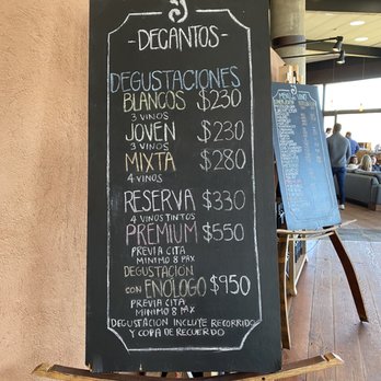 Decantos Vinícola - Tasting Menu - Wineries Near Me - Valle de Guadalupe, BCN