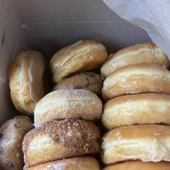 Rose Donuts - Absolutely delicious fresh donuts - Coffee & Tea Near Me - San Diego, California