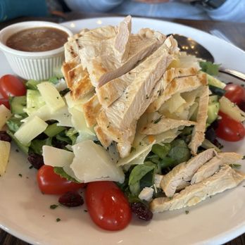 Amici's Restaurant - Pineapple and grilled chicken salad (weekly special) - Pizza Near Me - Maywood, New Jersey Amici's Restaurant - Pineapple and grilled chicken salad (weekly special) - Pizza Near Me - Maywood, New Jersey