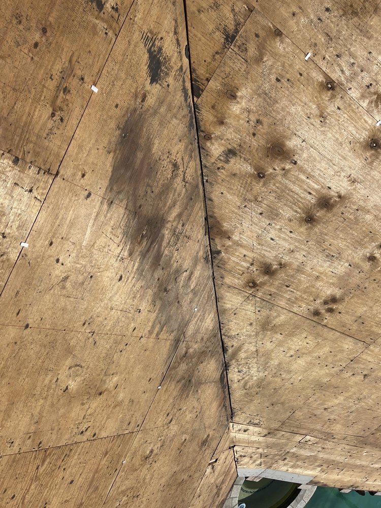 Slide of Elite Roof Services