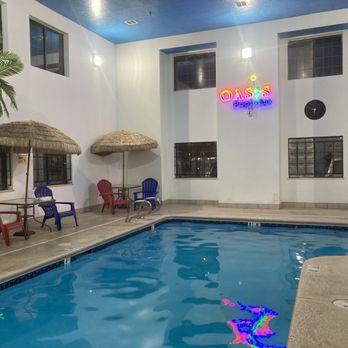 Desert Inn - Oasis pool area - Hotels Near Me - Tucumcari, New Mexico Desert Inn - Oasis pool area - Hotels Near Me - Tucumcari, New Mexico