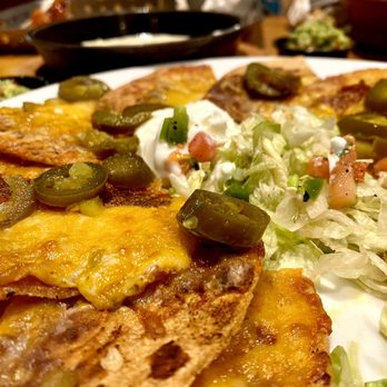 Chili's - Classic Nachos - Bars Near Me - Southern Pines, North Carolina