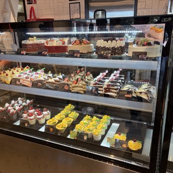 85°C Bakery Cafe - Bakersfield - More yummies - Bakeries Near Me - Bakersfield, California 85°C Bakery Cafe - Bakersfield - More yummies - Bakeries Near Me - Bakersfield, California