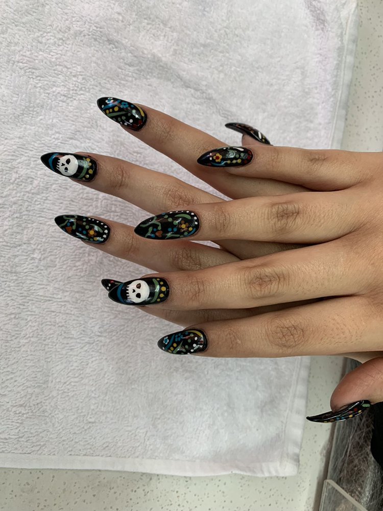 STYLISH LISA NAILS & SPA 306 Photos & 53 Reviews 5 Padanaram Rd