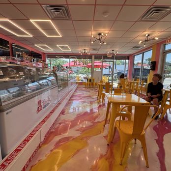 Teddy's Ice Cream - Ice Cream & Frozen Yogurt Near Me - Lincolnwood, Illinois Teddy's Ice Cream - Ice Cream & Frozen Yogurt Near Me - Lincolnwood, Illinois