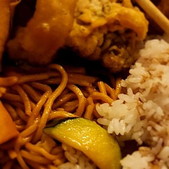 Sakura - Vegetable tempura, white rice w/ soy sauce, Lo Mein noodles, &veggie egg rolls. - Japanese Near Me - Newburgh, Indiana Sakura - Vegetable tempura, white rice w/ soy sauce, Lo Mein noodles, &veggie egg rolls. - Japanese Near Me - Newburgh, Indiana