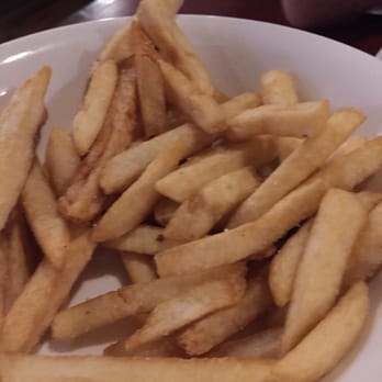 McGee's - Bs fries instead of the delicious rounds... - Sports Bars Near Me - Alameda, California