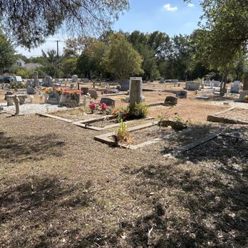 Guadelupe Cemetery - Taken from the back corner - Funeral Services & Cemeteries Near Me - Georgetown, Texas