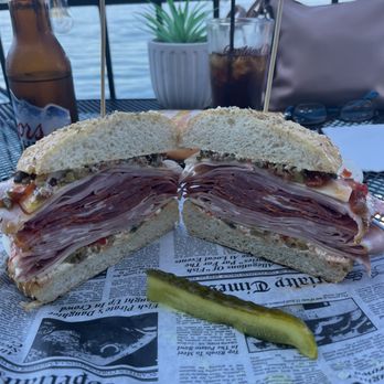 Bodega 524 - Delis Near Me - Clayton, New York