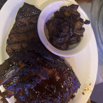 Texas Roadhouse - Steakhouses Near Me - Albuquerque, New Mexico