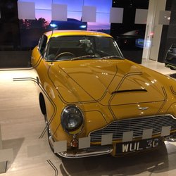 Stratstone Of Mayfair - Aston Martin