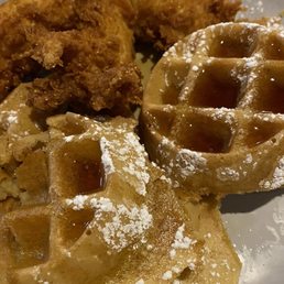 Chicken & Waffle Chicken & Waffle
