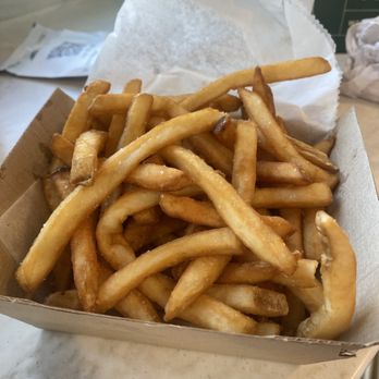 Wonder Navy Yard - Street bird fries - Food Delivery Services Near Me - DC, District of Columbia