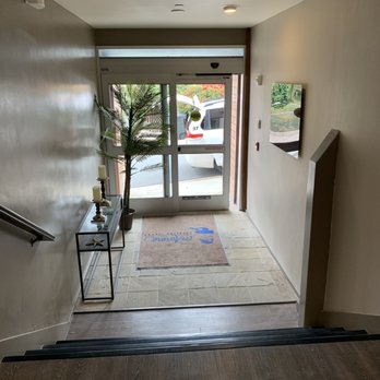 Aurora Hotel - Hotels Near Me - Avalon, California