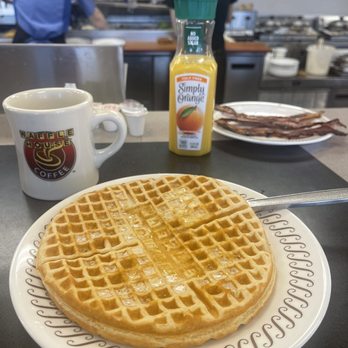Waffle House - American Near Me - Washington, Pennsylvania