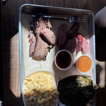 OAK'D BBQ - THREE CHEESE MAC BRAISED GREENS PRIME BRISKET OAK'D HOUSE WAGYU SAUSAGE LINK - Barbeque Near Me - Dallas, Texas OAK'D BBQ - THREE CHEESE MAC BRAISED GREENS PRIME BRISKET OAK'D HOUSE WAGYU SAUSAGE LINK - Barbeque Near Me - Dallas, Texas