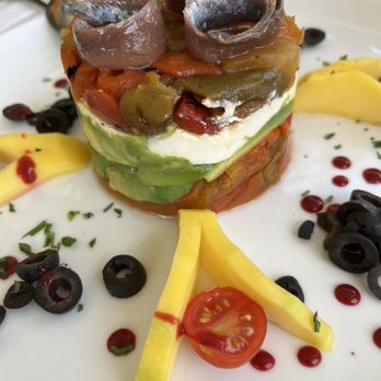Jardines Alberto - Vegetable, avocado, cheese and anchovy salad - Spanish Near Me - Granada, GR