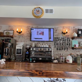 Hatch 44 Cafe - Cafes Near Me - Metuchen, New Jersey