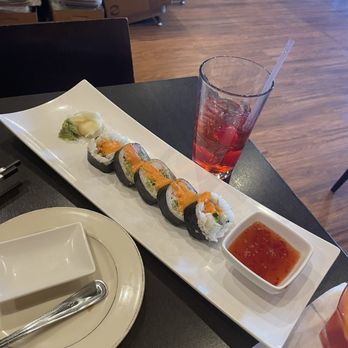 Jasmine Restaurant - Jasmine Roll - Sushi Bars Near Me - Wilmington, Delaware