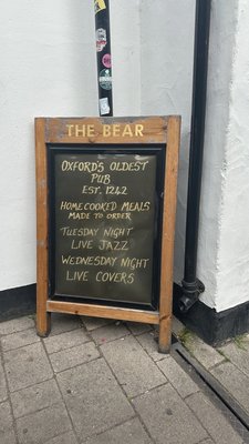 The Bear Inn, Oxford by null