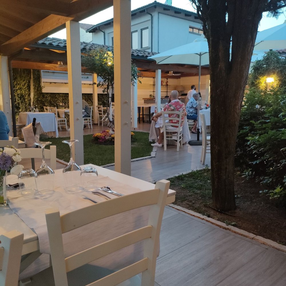 Circolo Della Caccia Monte Vangelo - Reviews, Photos \u0026 Phone Number -  Updated January 2026 - Italian Restaurants in Castellarano, Province of  Reggio Emilia - Wheree, image size:1000x1000