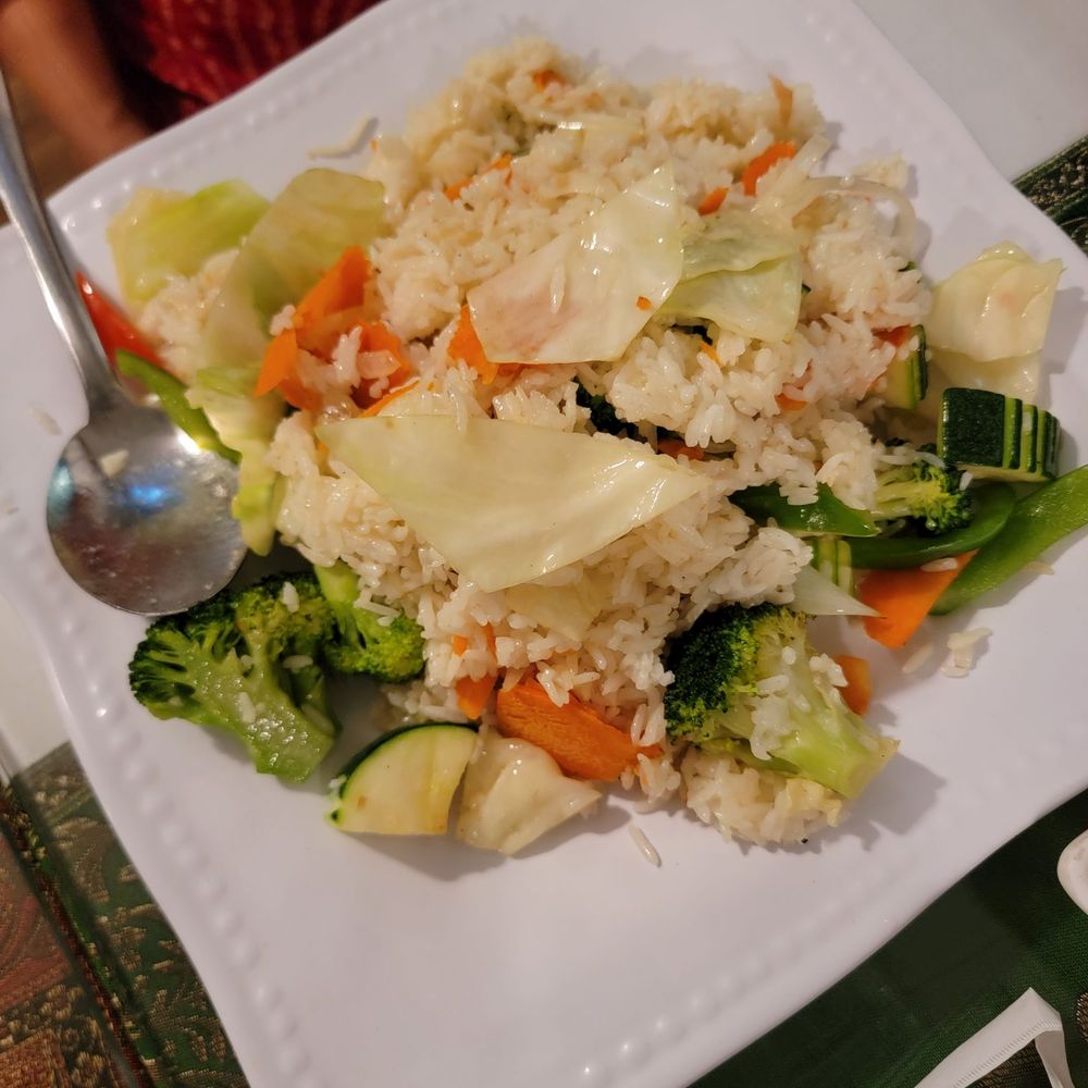 Mee Thai Restaurant - Thai Near Me - Orlando, Florida