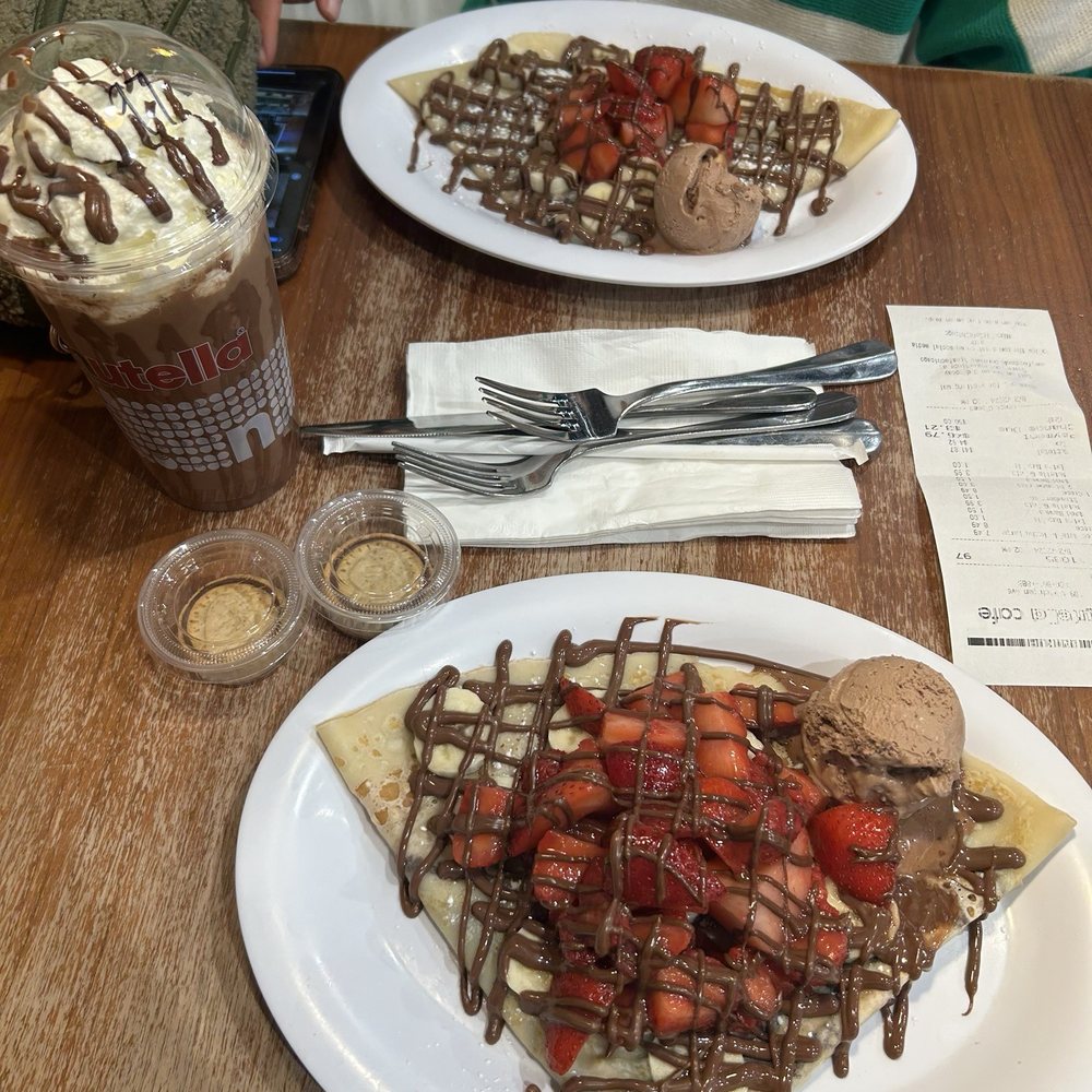 Nutella Cafe - crepe - Desserts Near Me - Chicago, Illinois Nutella Cafe - crepe - Desserts Near Me - Chicago, Illinois