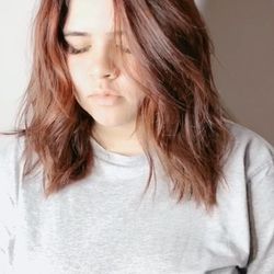Alex Arts Hair Salon - Beautiful wine red