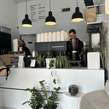 Hola Cafe Dallas - Coffee & Tea Near Me - Dallas, Texas