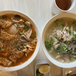 Bun Rieu