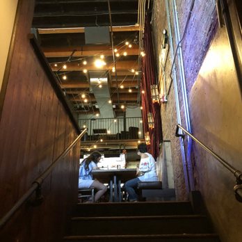 GRAY'S On Main - Bars Near Me - Franklin, Tennessee