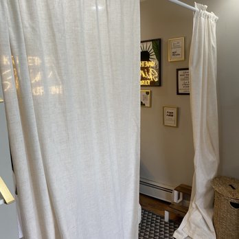 Kravin Aesthetics - Waxing Near Me - Steger, Illinois