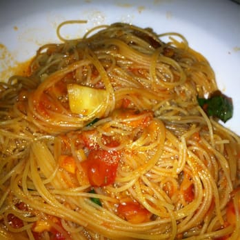 Celestino Restaurant - Angel hair pasta with tomato, basil and garlic - Italian Near Me - Pasadena, California