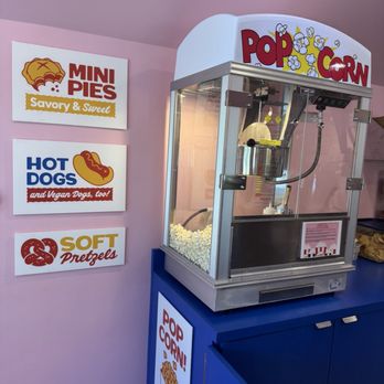 The Clubhouse - Ice Cream & Frozen Yogurt Near Me - Indianapolis, Indiana The Clubhouse - Ice Cream & Frozen Yogurt Near Me - Indianapolis, Indiana