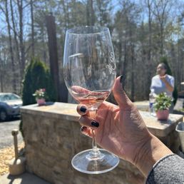 The rose' wine welcome