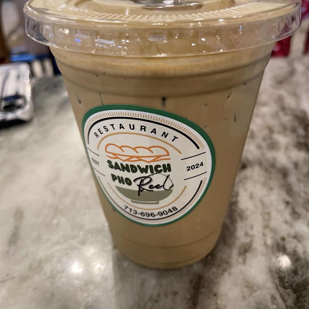 Sandwich Pho Reel - Vietnamese coffee with pandan - Noodles Near Me - Houston, Texas Sandwich Pho Reel - Vietnamese coffee with pandan - Noodles Near Me - Houston, Texas