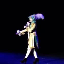 Erika Moon Production - The host!
