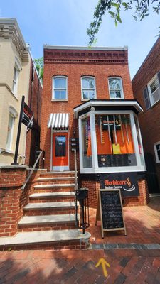 Herbivore Indian Cuisine (Vegetarian & Non-Vegetarian) by null