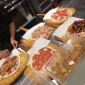 Smack Pie Pizza - Step 4: Wait - Pizza Near Me - Lodi, California Smack Pie Pizza - Step 4: Wait - Pizza Near Me - Lodi, California